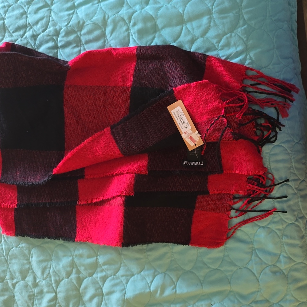 STEVE MADDEN SCARF